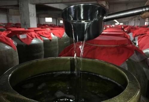 送禮選什么酒好?禧大福堪當國民醬酒名片