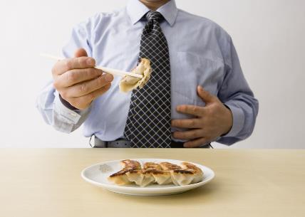 秋季晚餐怎么吃更好？晚餐應“八分飽”先吃飯再吃菜