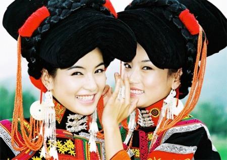 彝族有什么風(fēng)俗習(xí)慣？中國少數(shù)民族彝族的來歷習(xí)俗