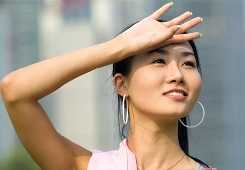 30℃盛夏教你防曬和補水：油性皮膚、干性皮膚、混合性皮膚護理