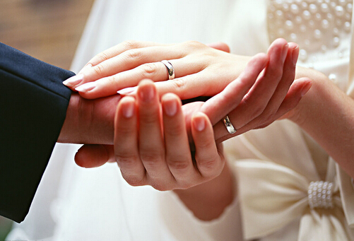 金婚送什么禮物？結(jié)婚周年祝福語