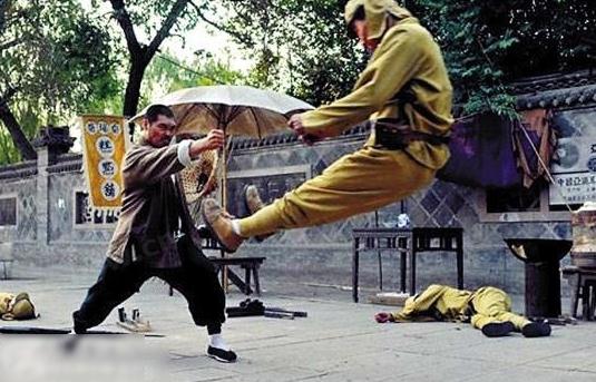 史中鵬網絡走紅，群眾演員扮日本兵一天“死”八次，想演八路軍