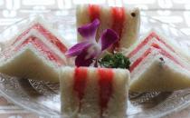 菠蘿的營養(yǎng)價(jià)值 水果三明治怎么制作？