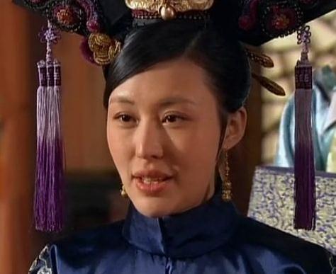 王石離婚,《甄嬛傳》80后女演員田樸珺新歡，潘石屹任志強(qiáng)等微博調(diào)侃