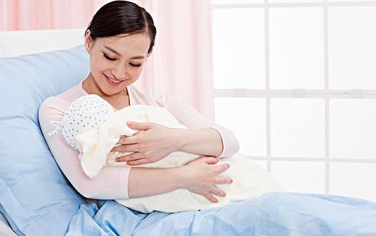 高齡產婦坐月子要注意什么？