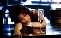 喝酒喝醉了惡心怎么辦？醉酒后吃什么食物最解酒