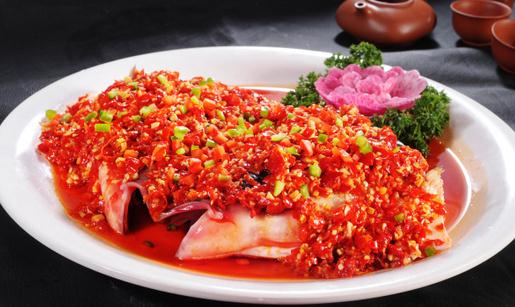 剁椒魚頭怎么做？四種家常剁椒魚頭的做法