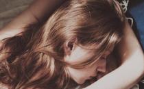 女人戀愛的異常表現(xiàn)：約會故意遲到
