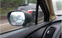 暴雨天開(kāi)車(chē)18大注意事項(xiàng)