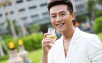 男士如何預防黑頭 認清誤區正確進行
