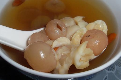 女人臉色紅潤(rùn)食療