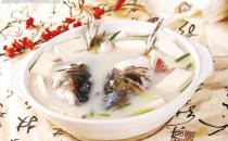 魚頭燉豆腐 補鈣營養絕配