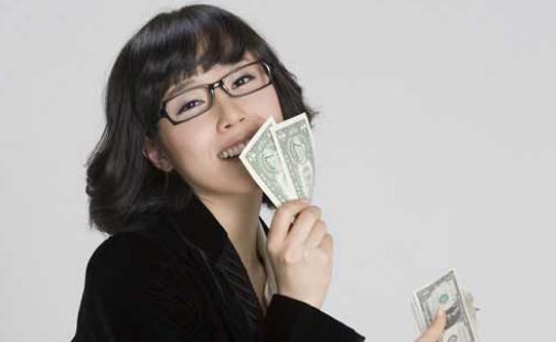 職場新人求職應如何談薪水？