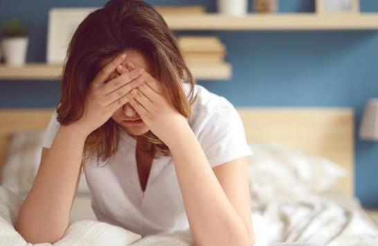 冷、黃、干三個字概括女人初老癥狀 減緩衰老辦法