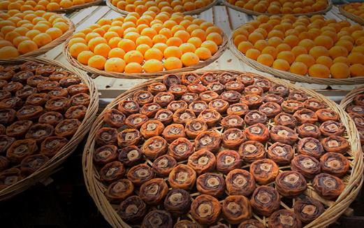 甜美綿柔的柿餅好吃又營養(yǎng) 但是吃柿餅時這些要注意