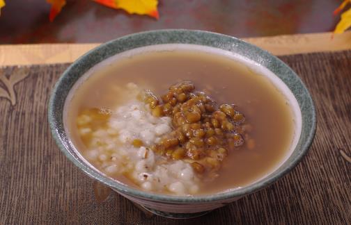 茶水可以泡腳？教你5個(gè)日常養(yǎng)生小秘訣