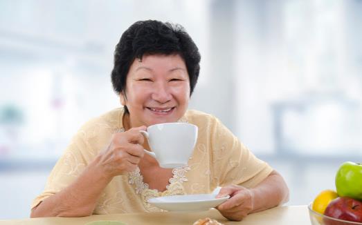 鈣對(duì)老年人健康很重要 老年人補(bǔ)鈣注意遠(yuǎn)離三個(gè)誤區(qū)
