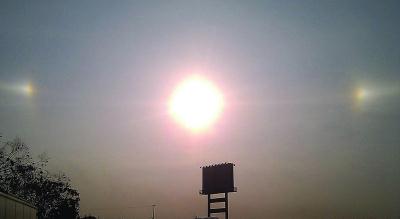 江蘇上海天空3個太陽，南京晴天倒掛微笑彩虹，專家稱不是末日是幻日