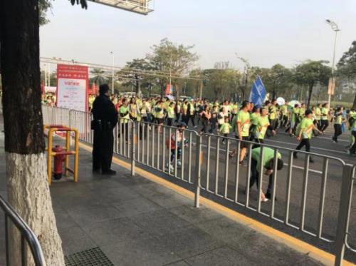 萬人跑過的42公里萬科“莞馬”，環衛工清潔只花了10分鐘？